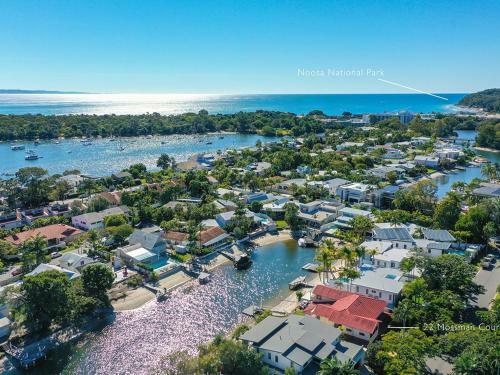 Convenience, Space & Location, Noosa Heads