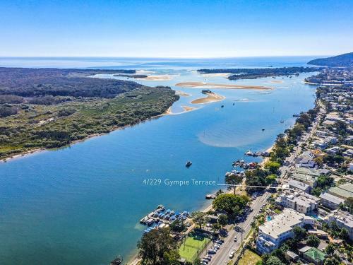 Apartamento Panoramic River And Ocean Views, Noosaville