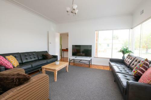 Villa Little Warrendine Comfy & Quiet, Pet Friendly