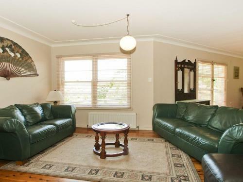 Riverbend - 5 Acres Only 9km To Village
