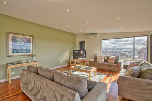Georges Bay Luxury