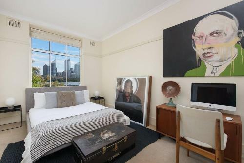 Sun-filled Apartment With Stunning Harbour Views H353