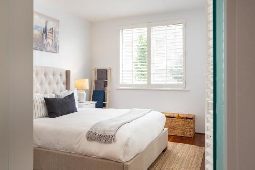Tasteful Apartment With Balcony In Cammeray