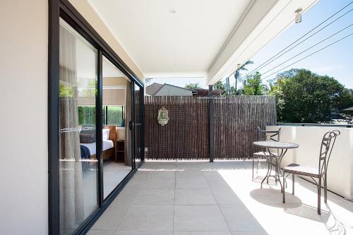 Spacious Family Entertainer Minutes From Manly Beach