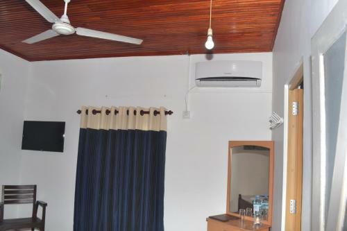Hostal Hotel Thilon