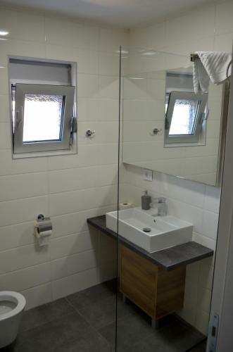 Hostal Apartments Good Night