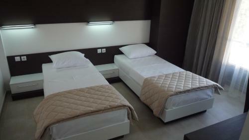 Hostal Apartments Good Night
