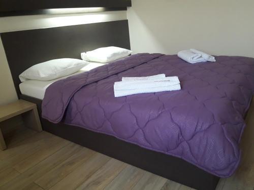 Hostal Guest Accommodation Konstantin 2008