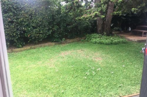 Garden Style Apartment - Prime Location