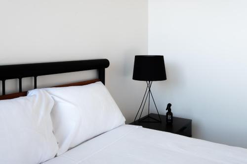 Stylish Camperdown Apartment And Parking Inc