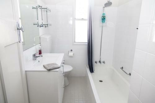 Urangan Harbour Cottage