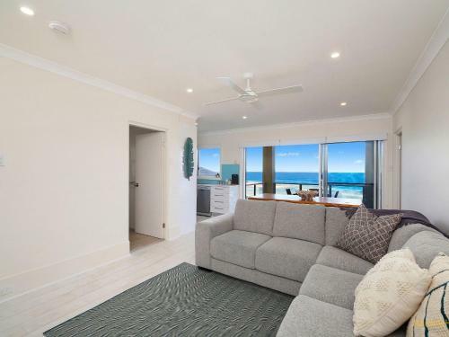 Horizons - 1/99 Ocean View Drive