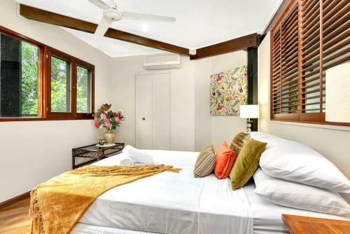 The Secret Treehouse