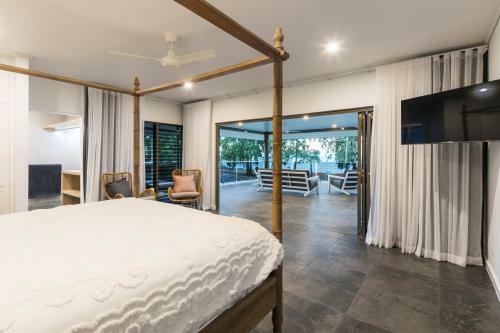 Beachside Bliss In Clifton Beach