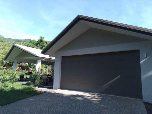 Turtle Reef Bed & Breakfast Cairns