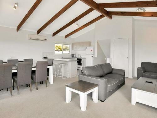 Settlement Sands Cowes
