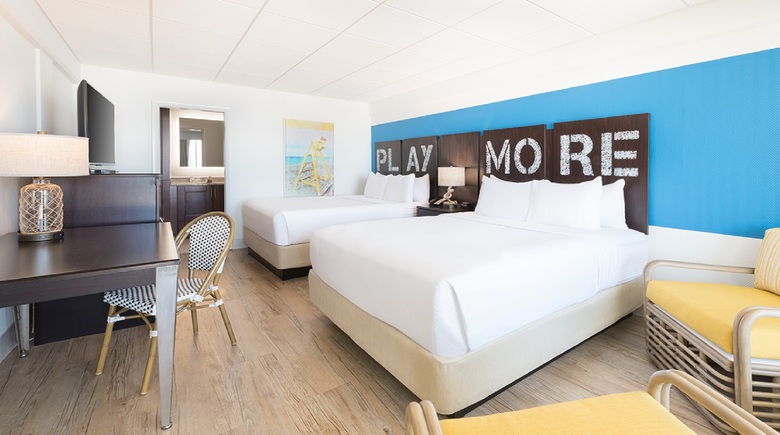 Hotel Sirata Beach Resort