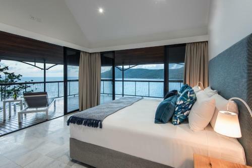 Mermaids Reach On Hamilton Island