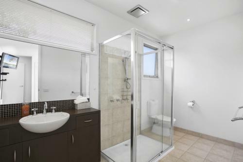 Anderson Townhouse 1-39
