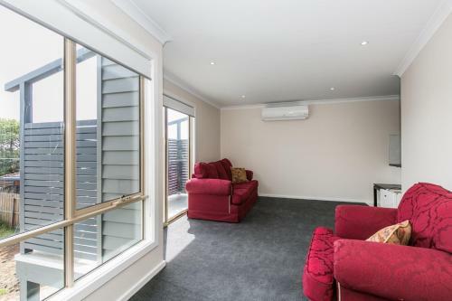 Aquilla Townhouse 6