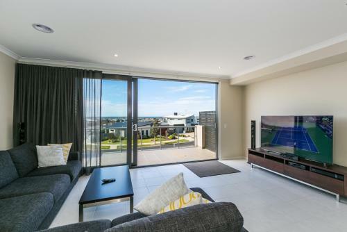 Centreside Ocean Views 59
