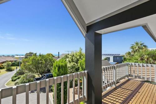 Elizabeth Grove 3
