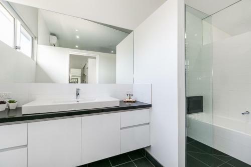 Grandview Luxury 11