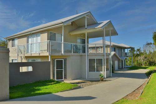 Villa Beachaway Fuller Street 11a & 11b