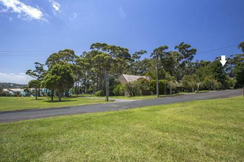 6/1 Riversdale Ave - Mollymook Exclusive