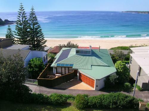 Bedarra, Mollymook Beach