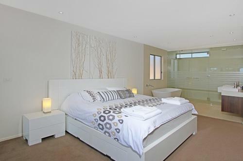 Mitchell 220 - Bannisters Beach House