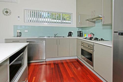 Ocean 1/42, Mollymook