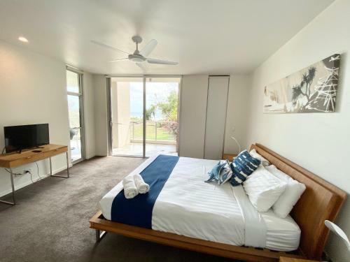 Direct Beach Access ? 3 Bed Apart - Cabarita Beach