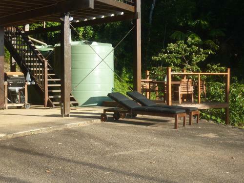 Daintree Holiday Homes - Yurara