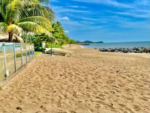 Mylara - Holloways Beach
