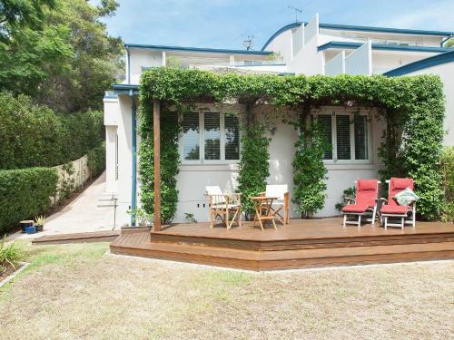 Jacaranda Blue @ Corlette