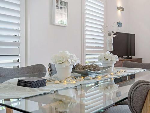 Living The Dream @ Corlette