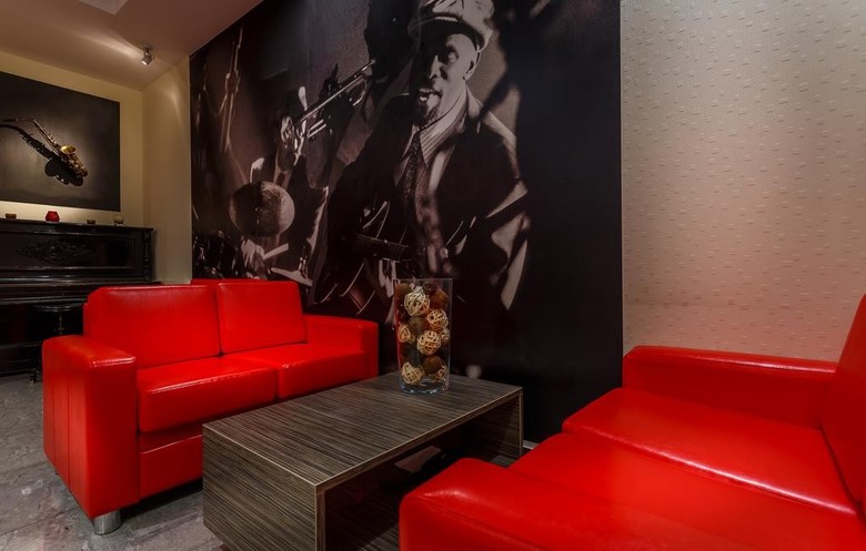 Jazz Hotel