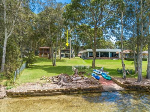 Four Loralyn On The Water St Georges Basin 4pm Check Out Sundays