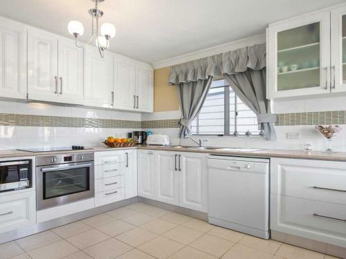 Sea Gem - Air Conditioned And Fireplace