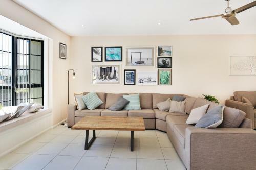 Sandy Bottom - Pet Friendly - 3 Min Walk To Beach