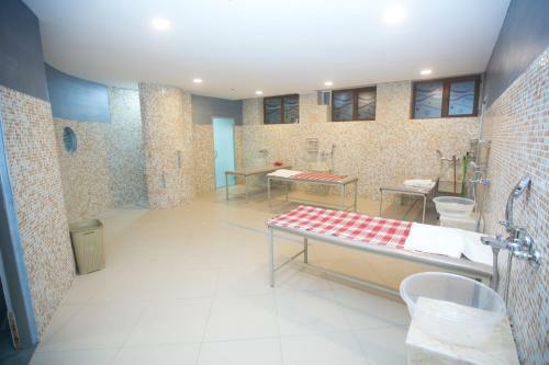 Parkway Inn Hotel & Spa