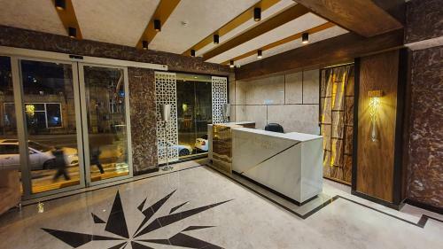 Parkway Inn Hotel & Spa