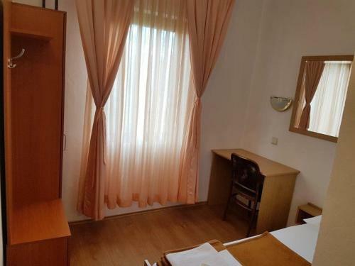 Hostal Pansion Park