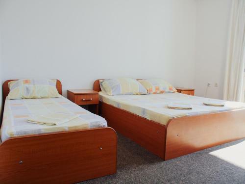 Hostal Apartments And Rooms Mato