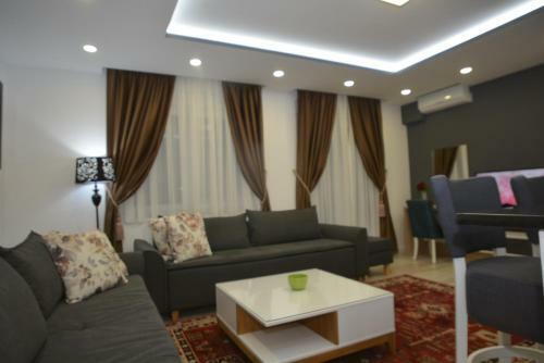 Apart Hotel Family