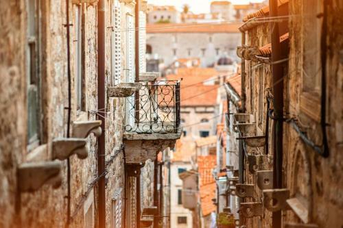 Apartment Alice With Private Pool Near Dubrovnik