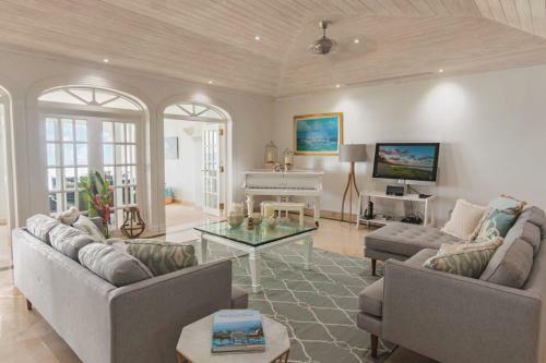 Villa Old Trees 7 - Bella Vista By Blue Sky Luxury