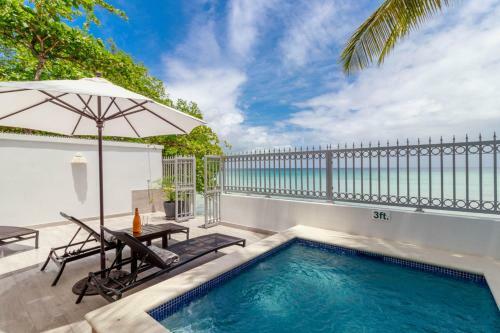 Villa Westshore Beach House By Blue Sky Luxury