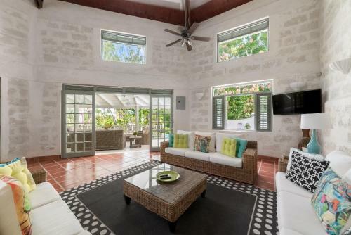 Villa Mustard Seed